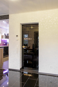 Schiebetür als Windfangtür